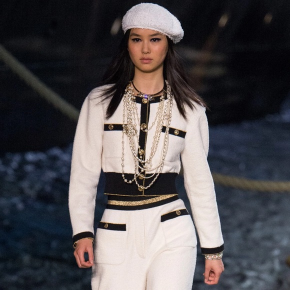 Chanel Cruise 2019 La Pausa White 19C Cardigan
